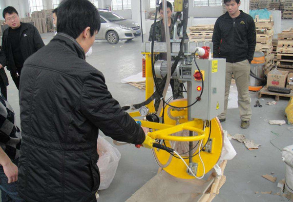 带卷91免费版短视频|带卷真空91免费黄色视频搬运车
